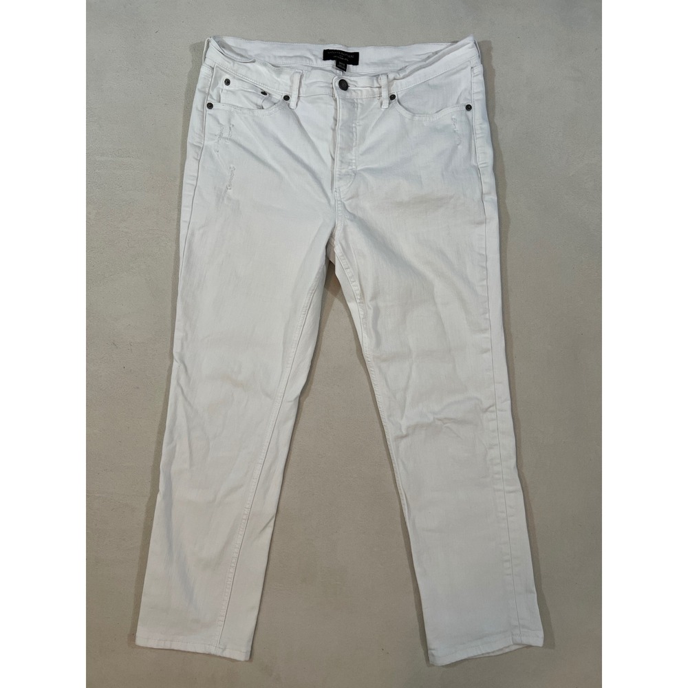 Banana Republic Girlfriend Jeans White Distressed Mid Rise Straight Leg 31/12
